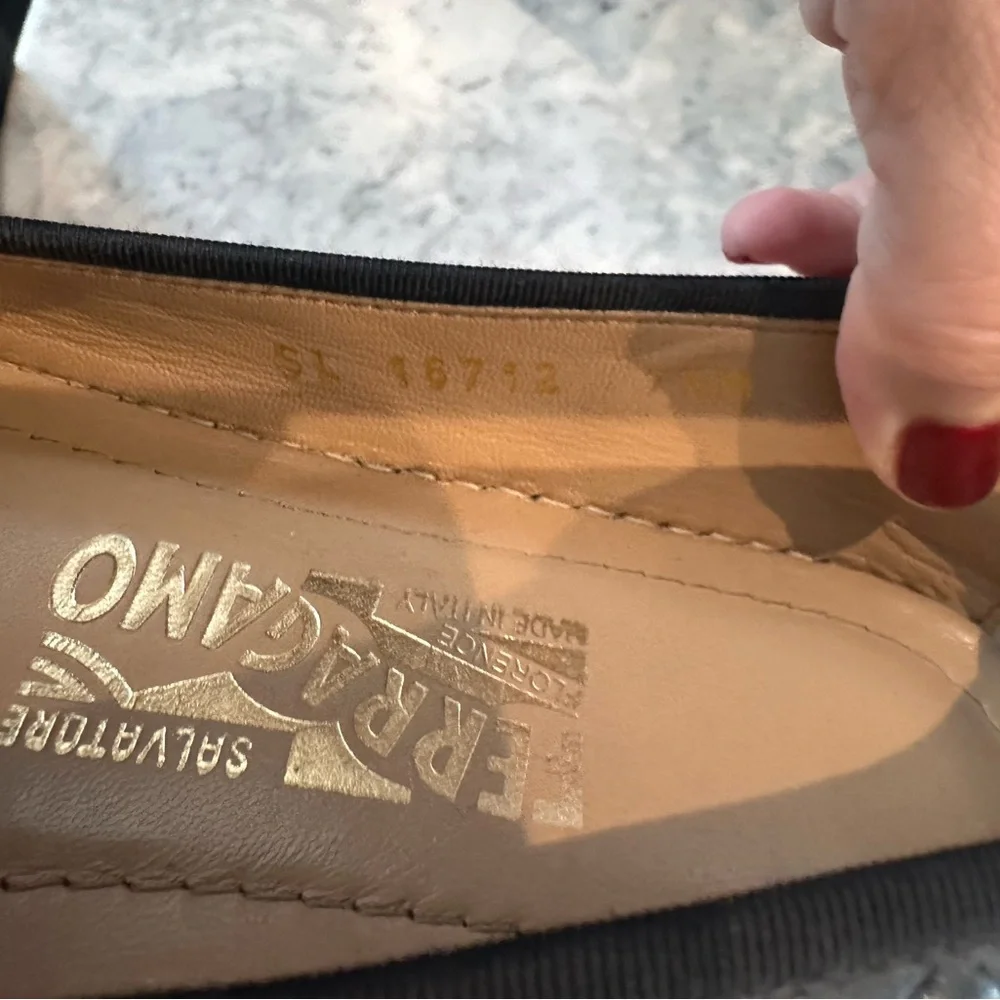 Salvatore Ferragamo Black Leather Footwear - Picture 5 of 5